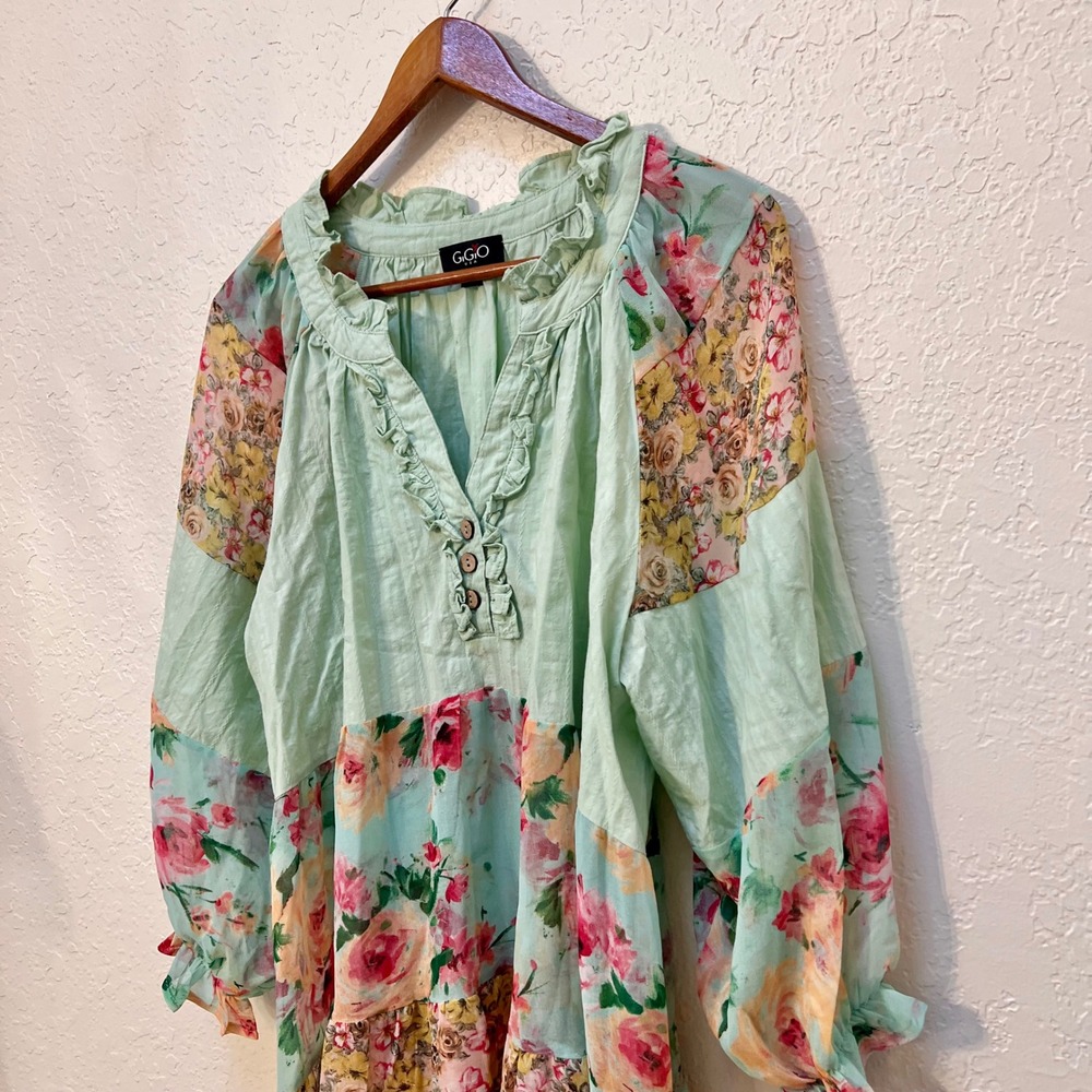 Gigio USA Floral Patchwork Tunic Top Green Boho Ruffle Blouse Medium Sheer - Picture 4 of 8